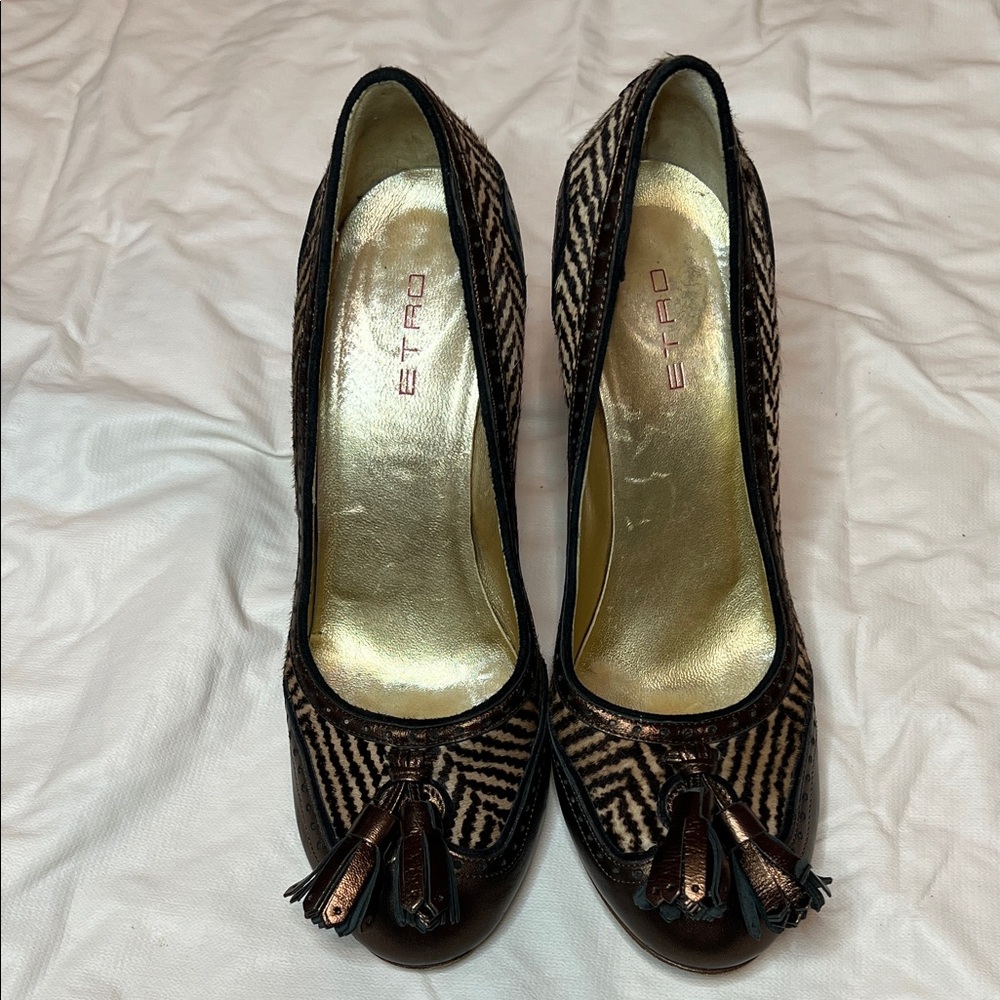 Etro vintage pony hair pump